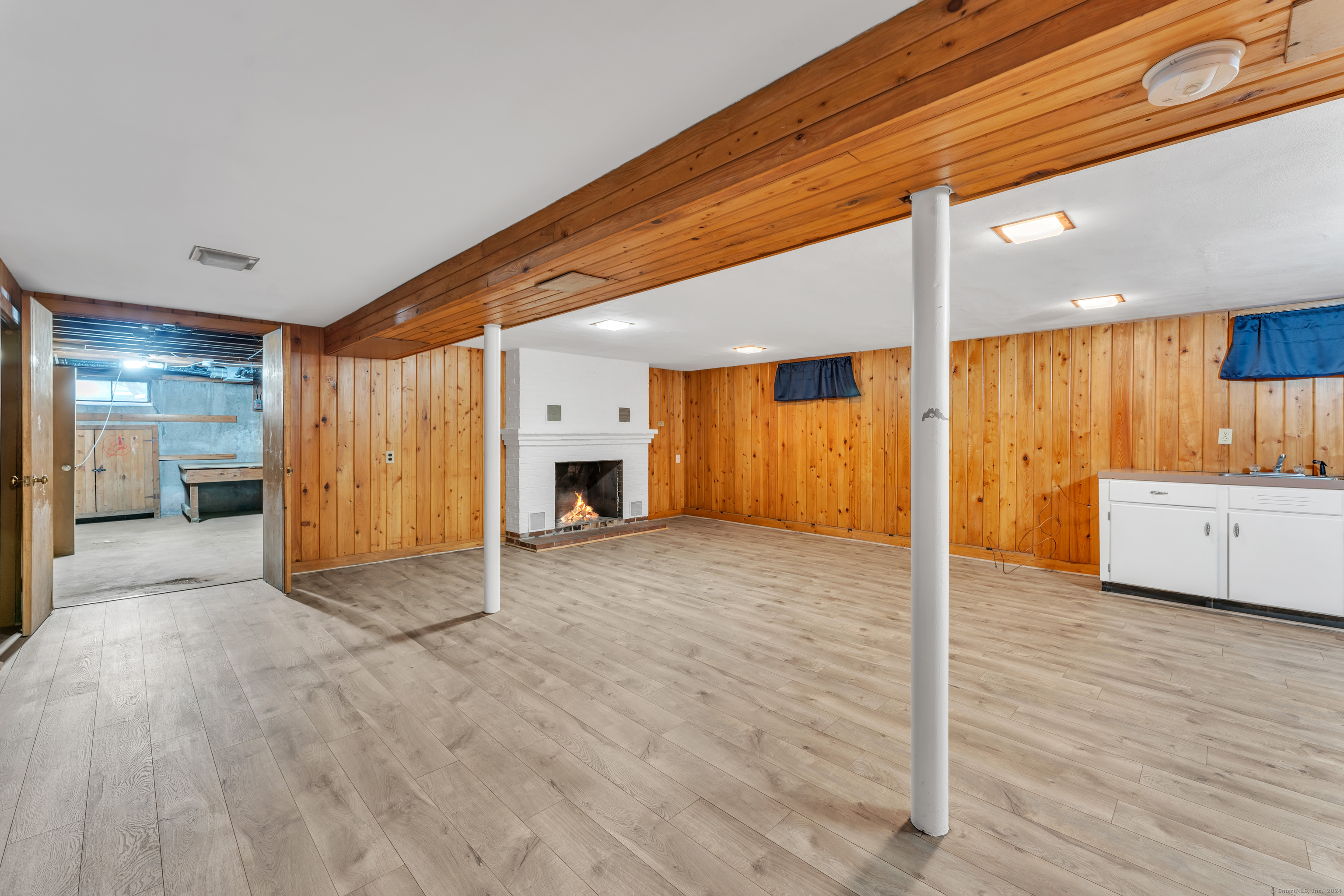 Photo 36 of 1127 East Street, Suffield, CT