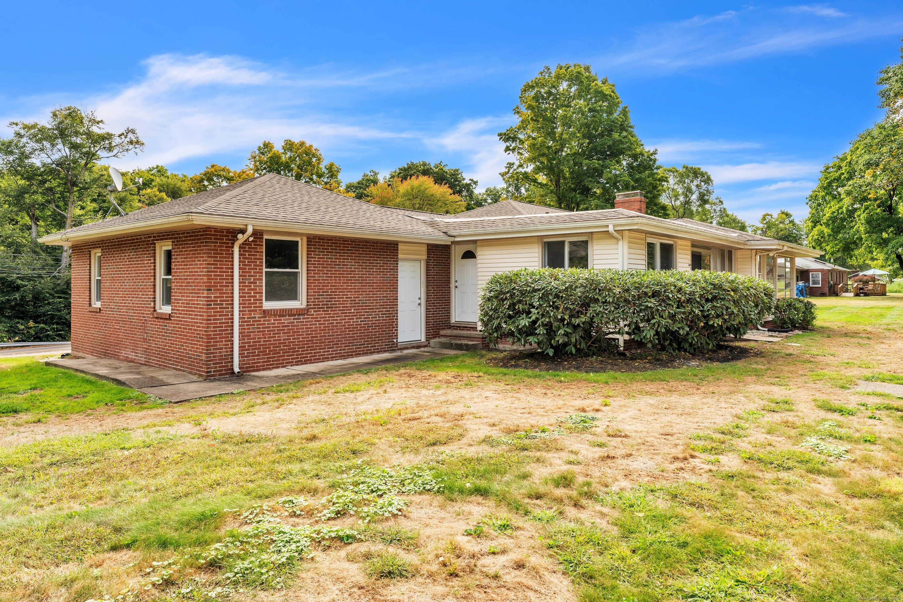 Photo 39 of 1127 East Street, Suffield, CT