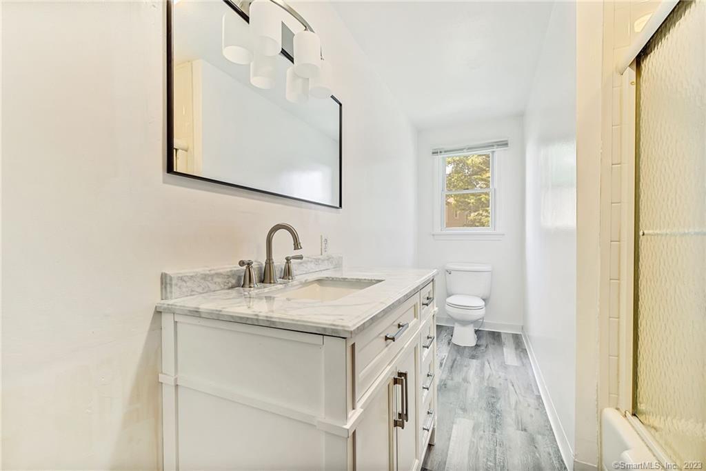 Photo 17 of 1467 East Street, Suffield, CT