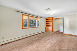 Homes for sale in Stratford, CT | 165 Douglas St, Stratford, CT 06614 | MLS# 24138609