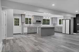 Homes for sale in Newington, CT | 84 Connecticut Ave, Newington, CT 06111 | MLS# 24138147