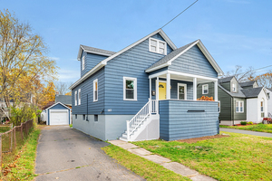 Homes for sale in Manchester, CT | 143 Benton St, Manchester, CT 06040 | MLS# 24138625