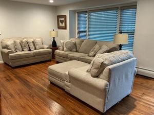 Homes for sale in Bloomfield, CT | 26 Kelsey Pl, Bloomfield, CT 06002 | MLS# 24138608