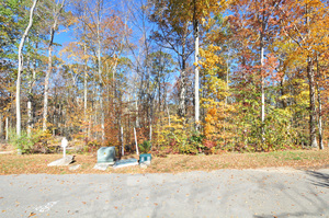 Homes for sale in East Haddam, CT | 709 Fox Hopyard Rd, East Haddam, CT 06423 | MLS# 24137781