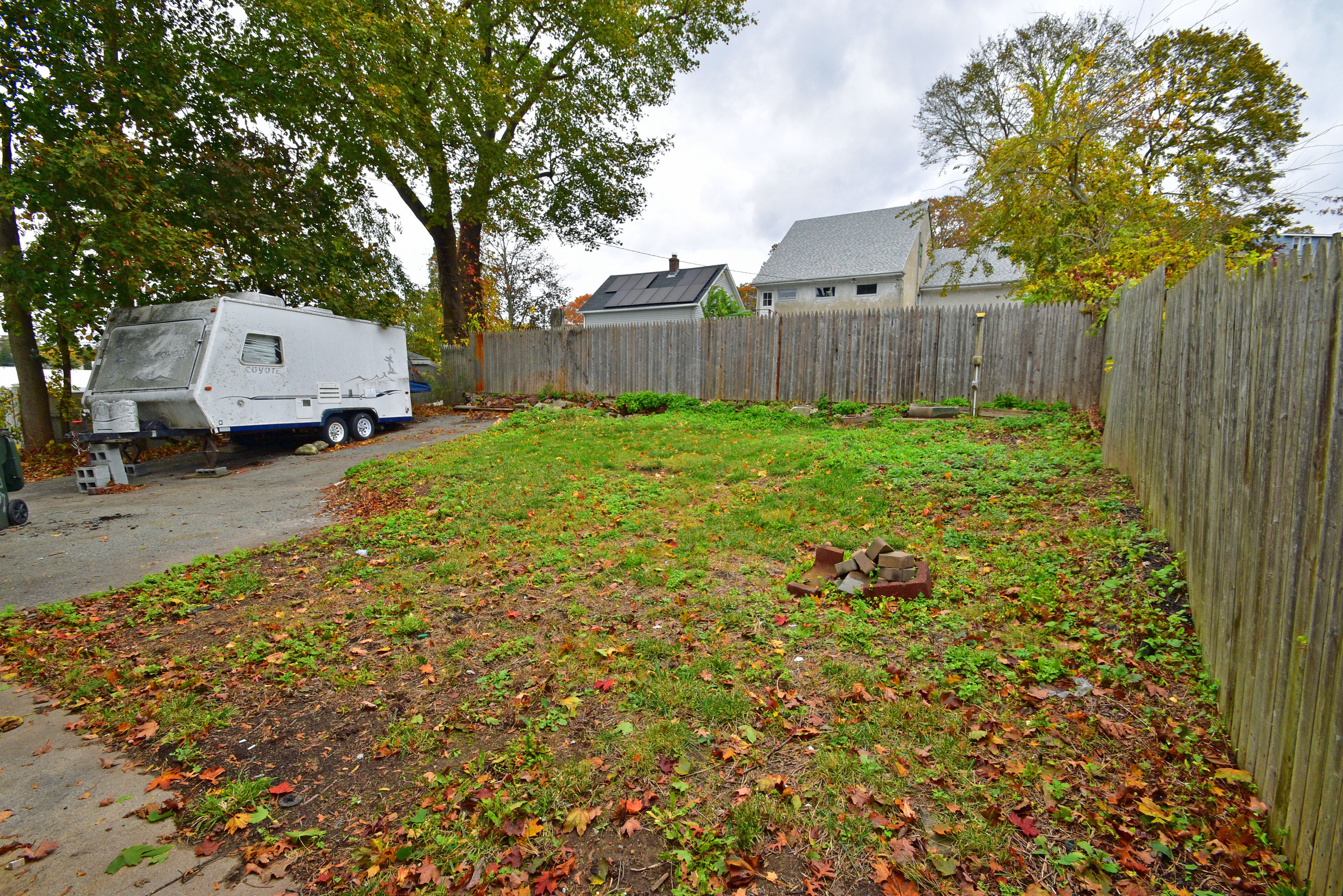 Homes for sale in New London, CT | 385 Broad St, New London, CT 06320 | MLS# 24138691