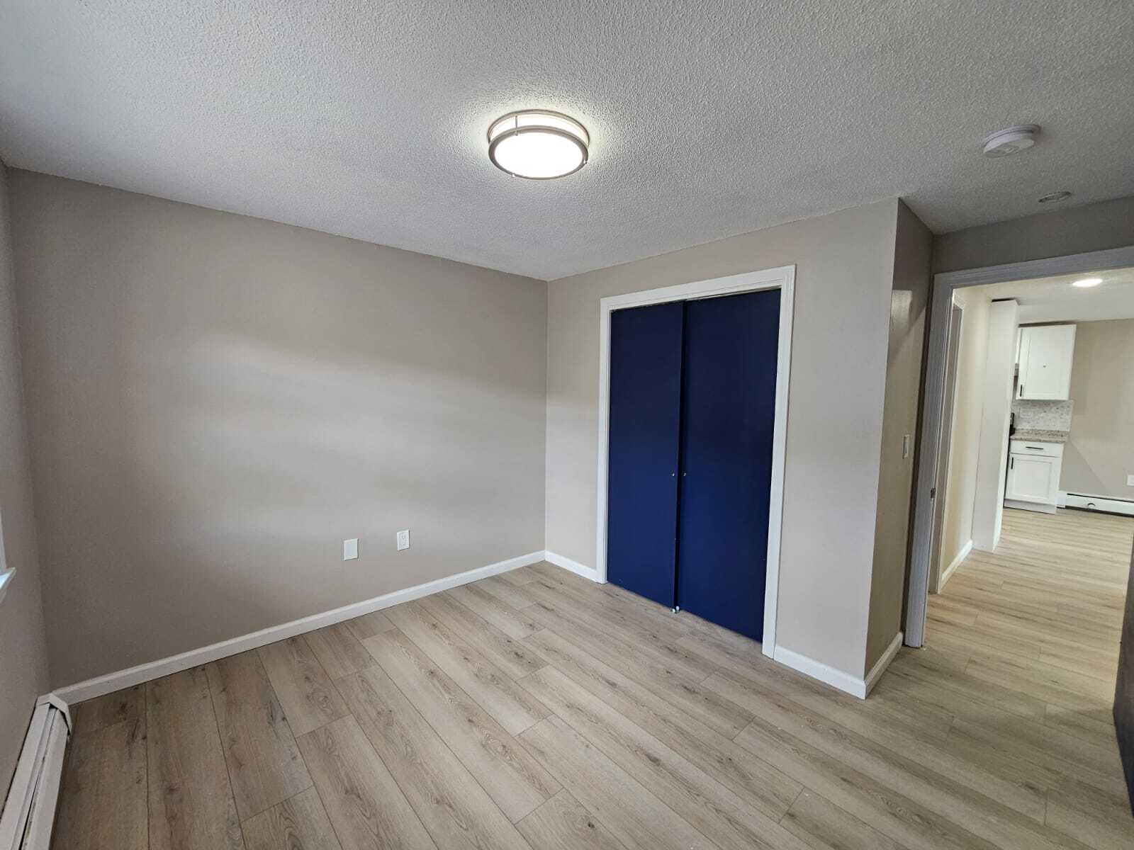 Photo 4 of 99 Grove Avenue, Groton, CT