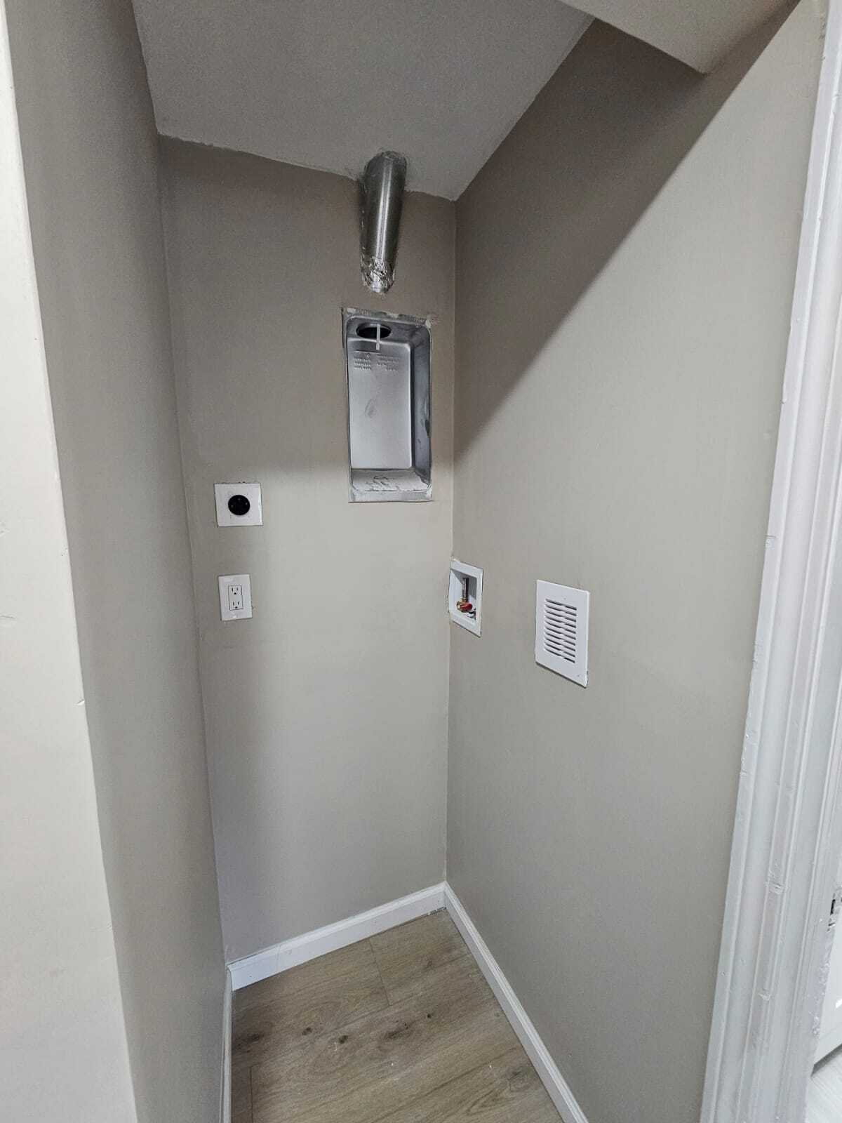 Photo 13 of 99 Grove Avenue, Groton, CT