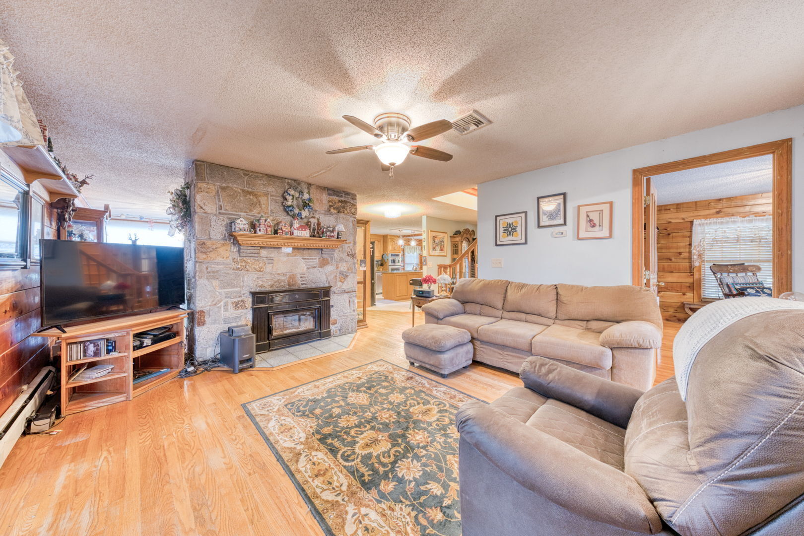 51 Devaux, Torrington, 06790, 3 Bedrooms Bedrooms, 0 ,3 BathroomsBathrooms,Residential Rental,For Sale,Devaux,0,24138762