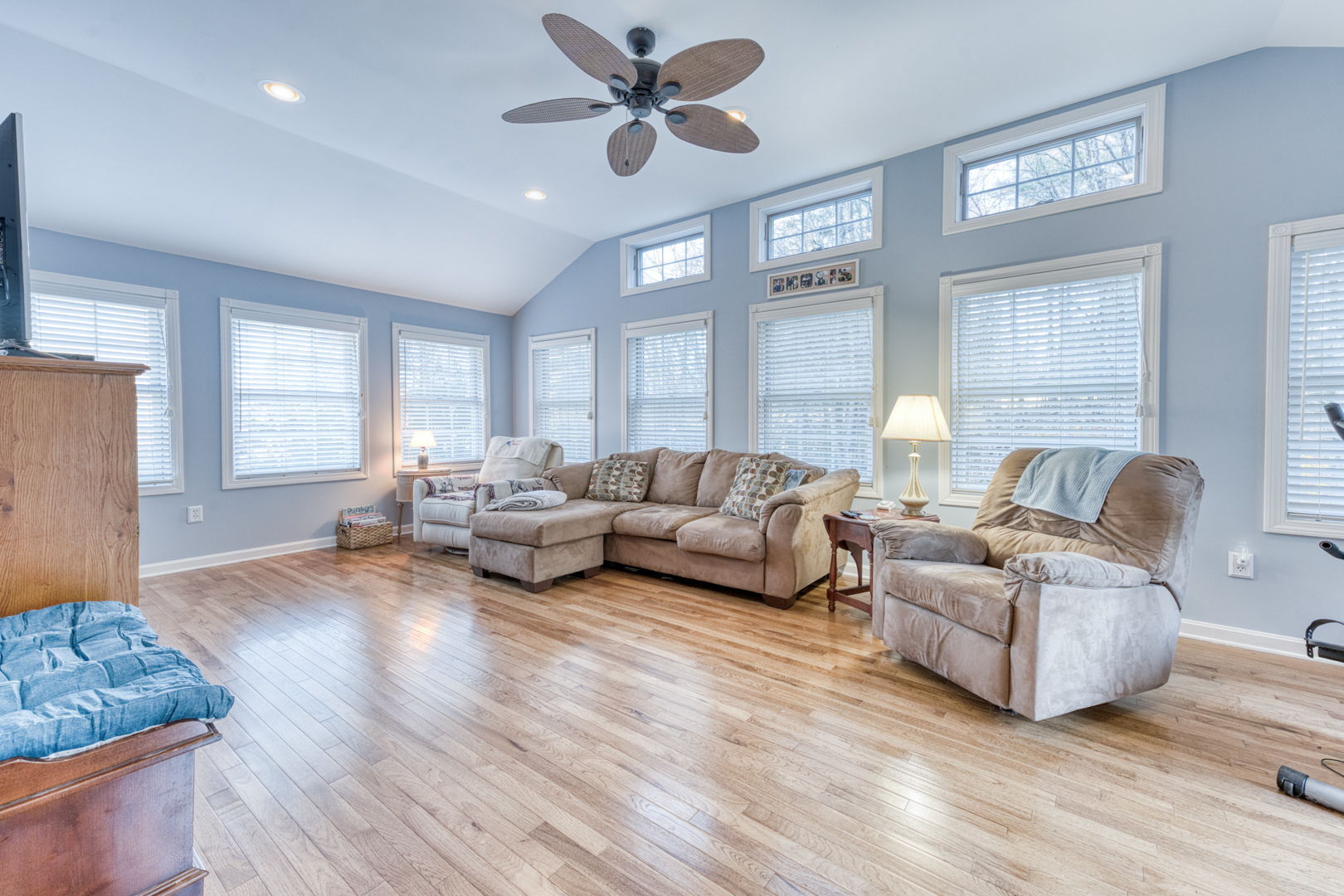 51 Devaux, Torrington, 06790, 3 Bedrooms Bedrooms, 0 ,3 BathroomsBathrooms,Residential Rental,For Sale,Devaux,0,24138762