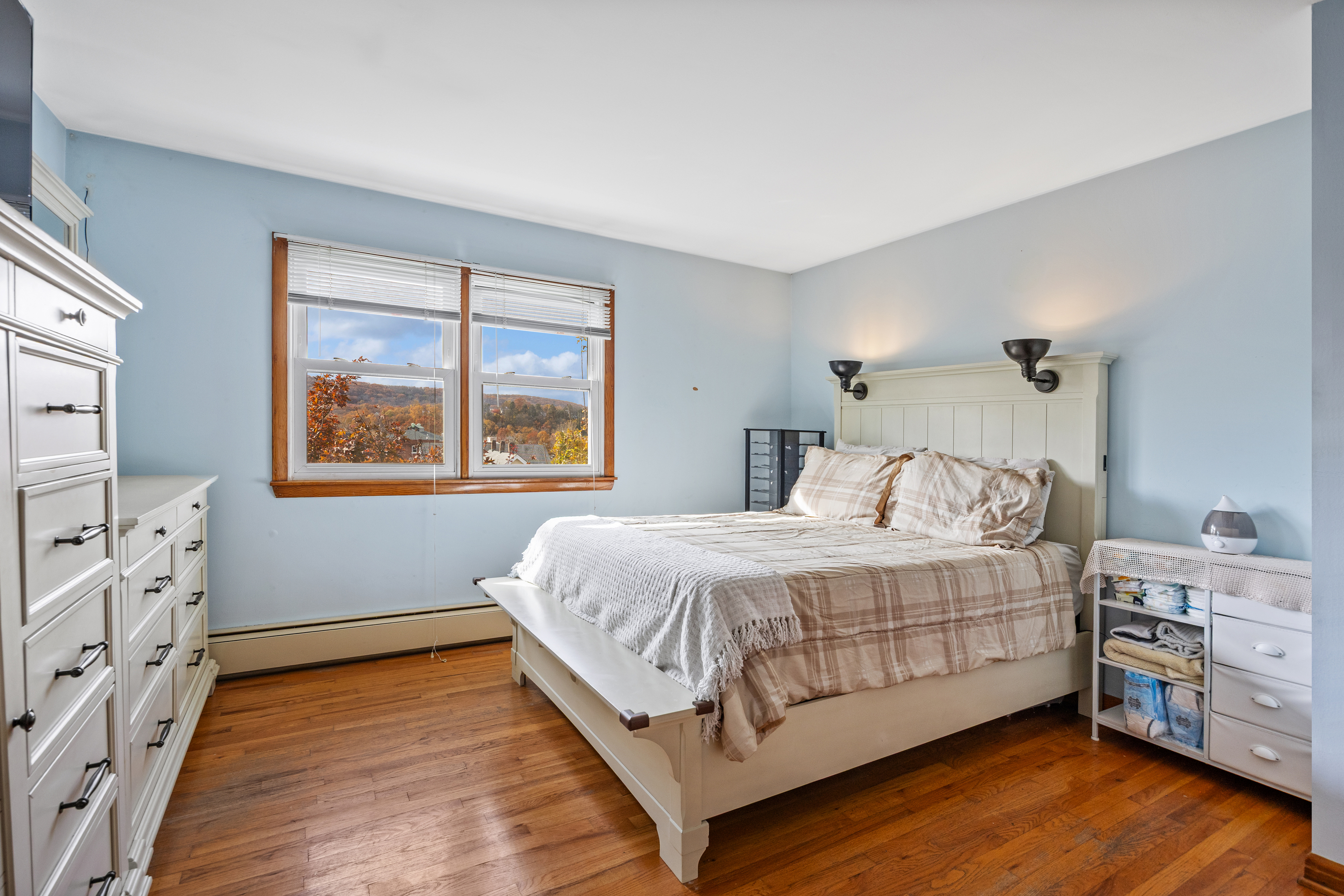 3 Maple, Naugatuck, 06770, 2 Bedrooms Bedrooms, 0 ,2 BathroomsBathrooms,Single Family For Sale,For Sale,Maple,0,24138838