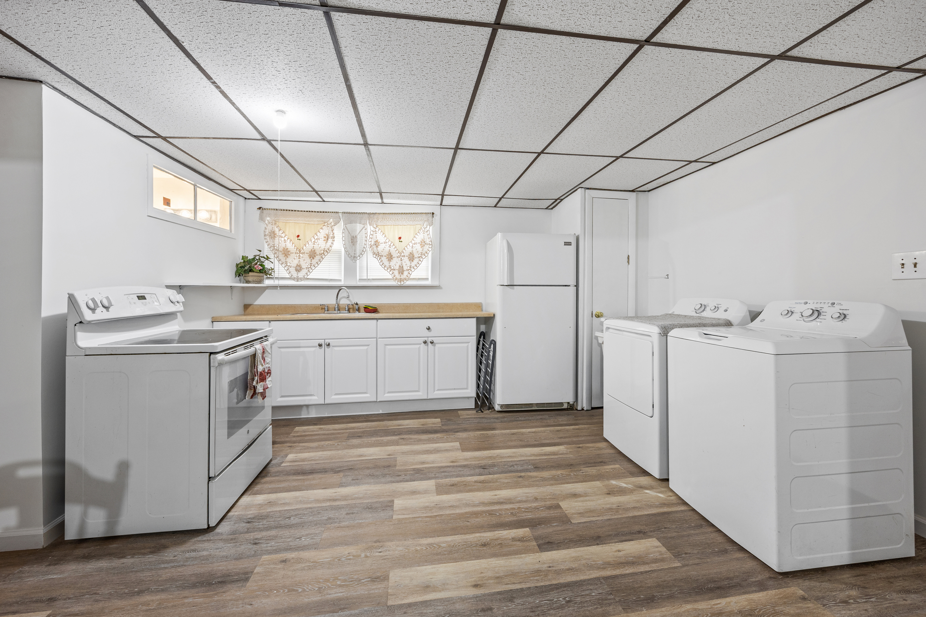 3 Maple, Naugatuck, 06770, 2 Bedrooms Bedrooms, 0 ,2 BathroomsBathrooms,Single Family For Sale,For Sale,Maple,0,24138838