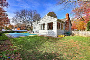 Homes for sale in Stratford, CT | 135 Wigwam Ln, Stratford, CT 06614 | MLS# 24138637