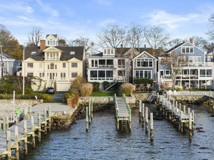 Homes for sale in Stonington, CT | 92 Water St, Stonington, CT 06378 | MLS# 24136481