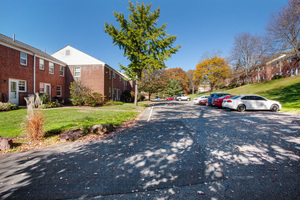 Homes for sale in West Hartford, CT | 1006a Trout Brook Dr #1006A, West Hartford, CT 06119 | MLS# 24134637