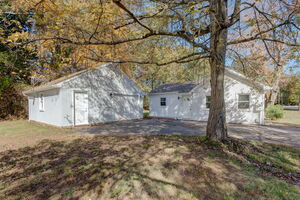 Homes for sale in East Windsor, CT | 62 Rice Rd, East Windsor, CT 06016 | MLS# 24138897