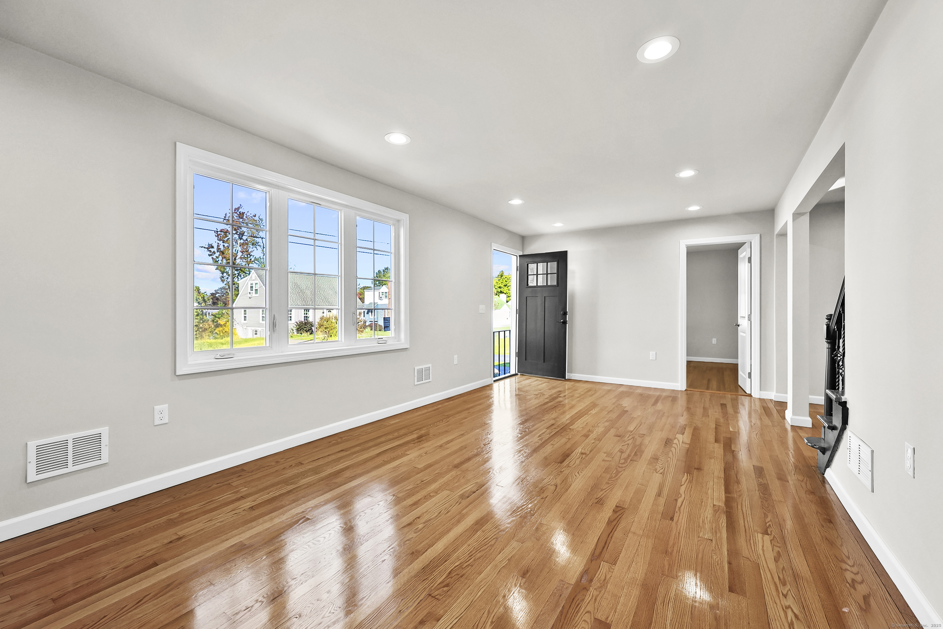 50 Garfield, Middletown, 06457, 3 Bedrooms Bedrooms, 0 ,2 BathroomsBathrooms,Single Family For Sale,For Sale,Garfield,0,24138998