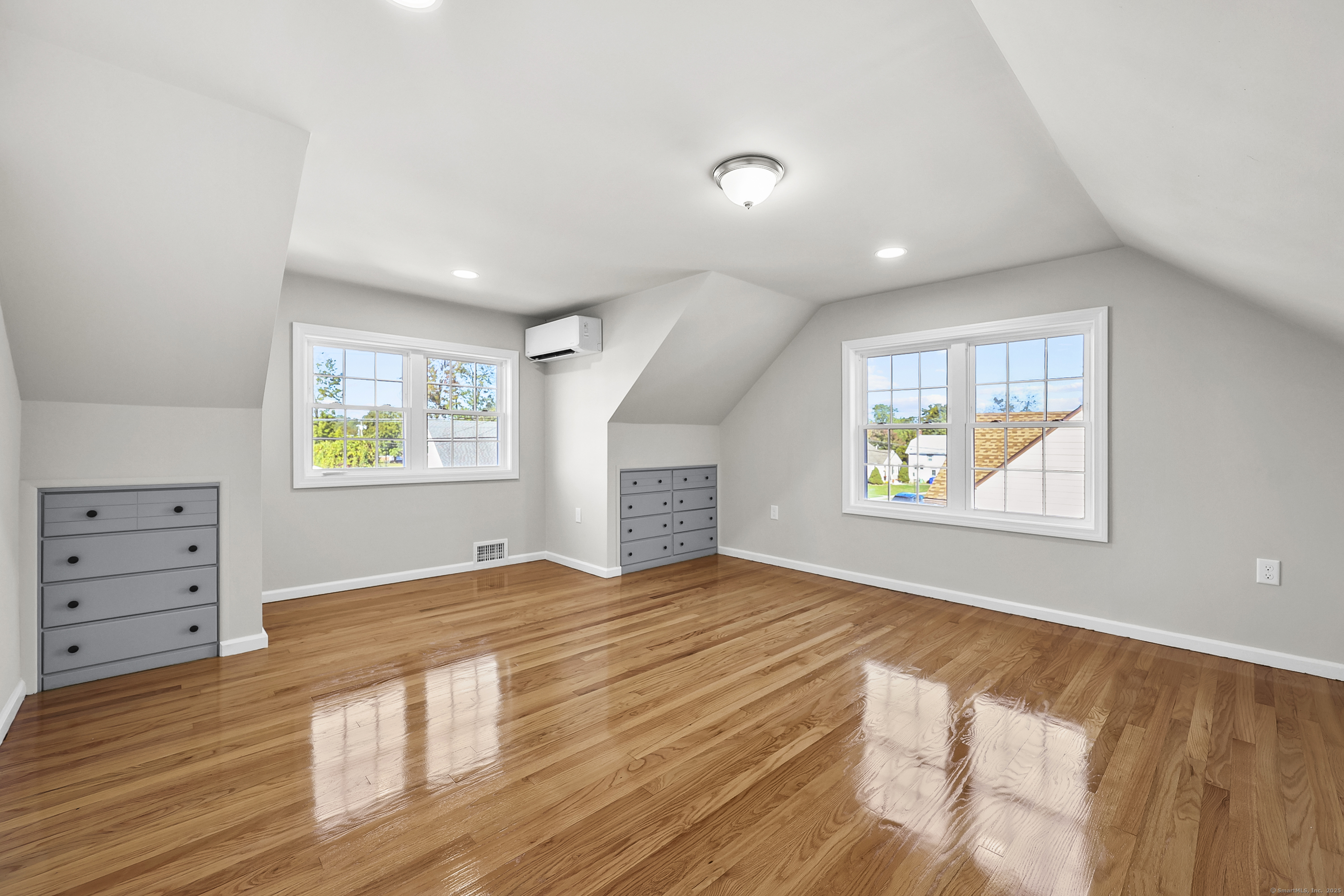 50 Garfield, Middletown, 06457, 3 Bedrooms Bedrooms, 0 ,2 BathroomsBathrooms,Single Family For Sale,For Sale,Garfield,0,24138998