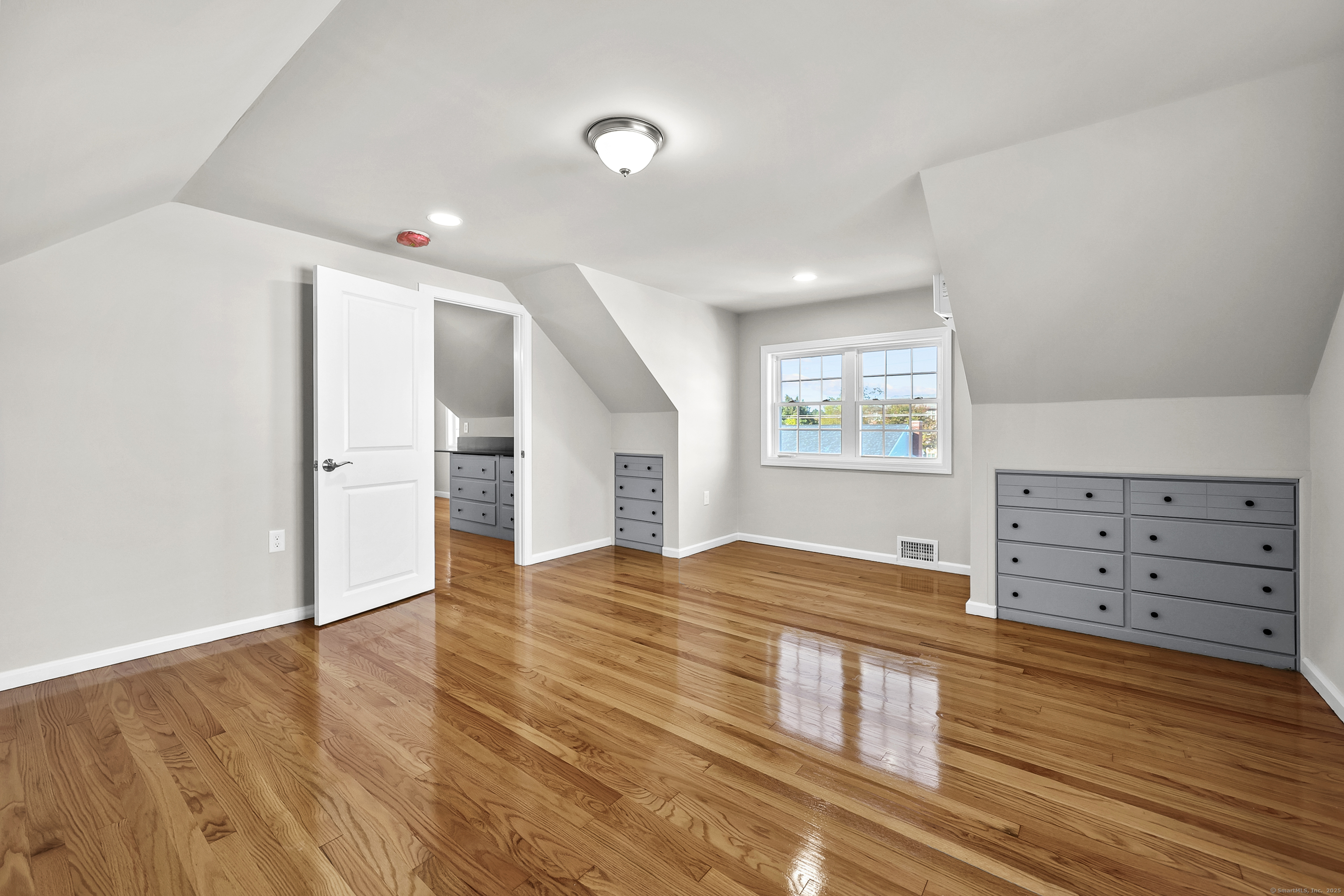 50 Garfield, Middletown, 06457, 3 Bedrooms Bedrooms, 0 ,2 BathroomsBathrooms,Single Family For Sale,For Sale,Garfield,0,24138998