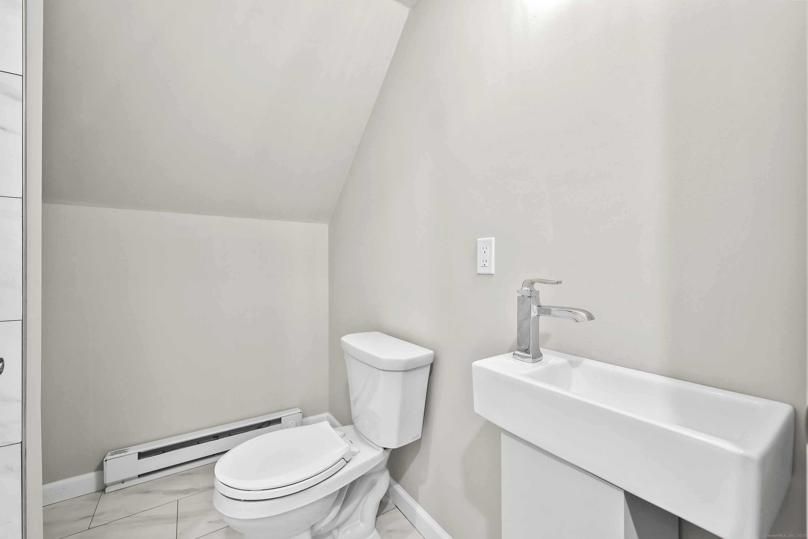 50 Garfield, Middletown, 06457, 3 Bedrooms Bedrooms, 0 ,2 BathroomsBathrooms,Single Family For Sale,For Sale,Garfield,0,24138998