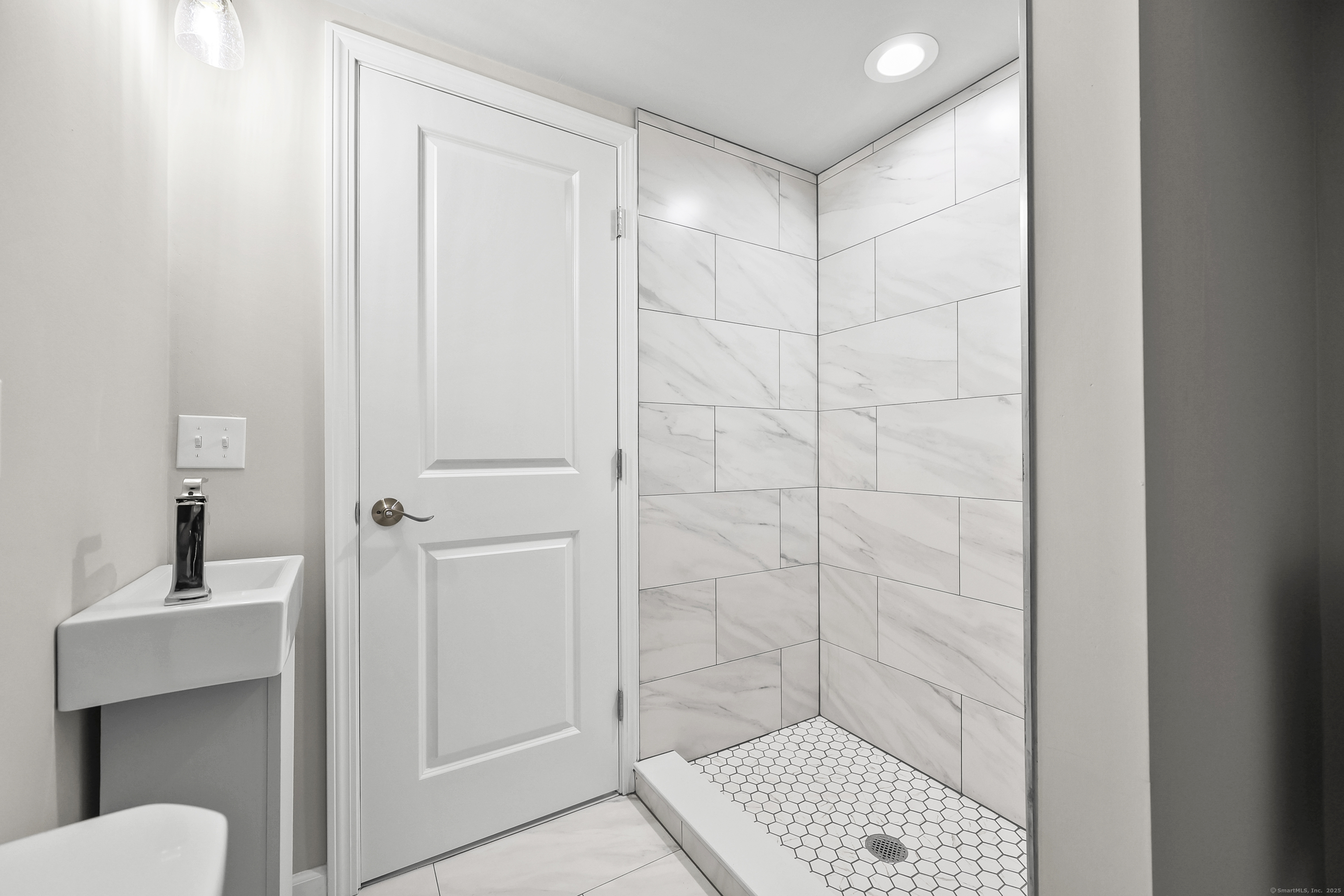 50 Garfield, Middletown, 06457, 3 Bedrooms Bedrooms, 0 ,2 BathroomsBathrooms,Single Family For Sale,For Sale,Garfield,0,24138998