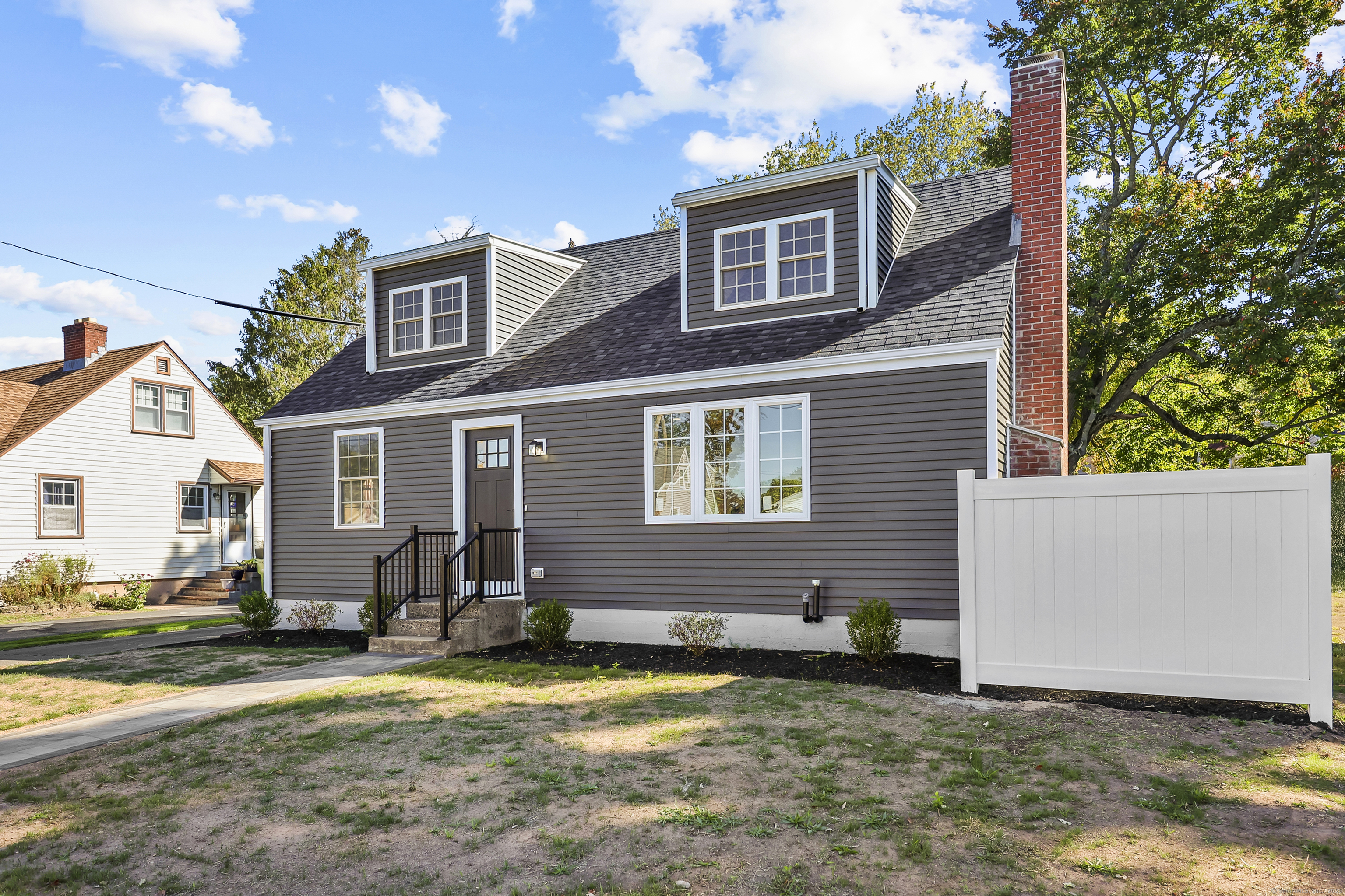 50 Garfield, Middletown, 06457, 3 Bedrooms Bedrooms, 0 ,2 BathroomsBathrooms,Single Family For Sale,For Sale,Garfield,0,24138998