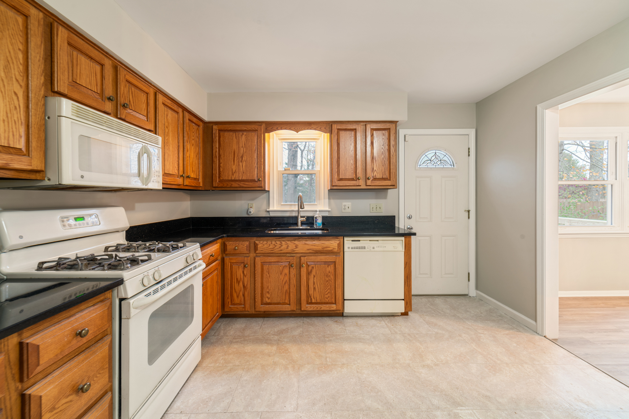 171 Country Club, Torrington, 06790, 3 Bedrooms Bedrooms, 0 ,1 BathroomBathrooms,Single Family For Sale,For Sale,Country Club,0,24136702