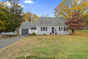 Homes for sale in North Haven, CT | 101 Pool Rd, North Haven, CT 06473 | MLS# 24137238