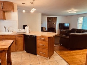 Homes for sale in West Hartford, CT | 422 S Main St, West Hartford, CT 06110 | MLS# 24135188