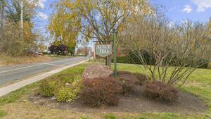 Homes for sale in Wallingford, CT | 42 Spice Hill Dr #42, Wallingford, CT 06492 | MLS# 24139006