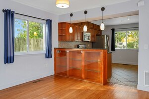 Homes for sale in Stamford, CT | 52 Randall Ave #APT 8, Stamford, CT 06905 | MLS# 24139004