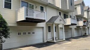 Homes for sale in Stamford, CT | 35 Maple Tree Ave #APT 6, Stamford, CT 06906 | MLS# 24139082