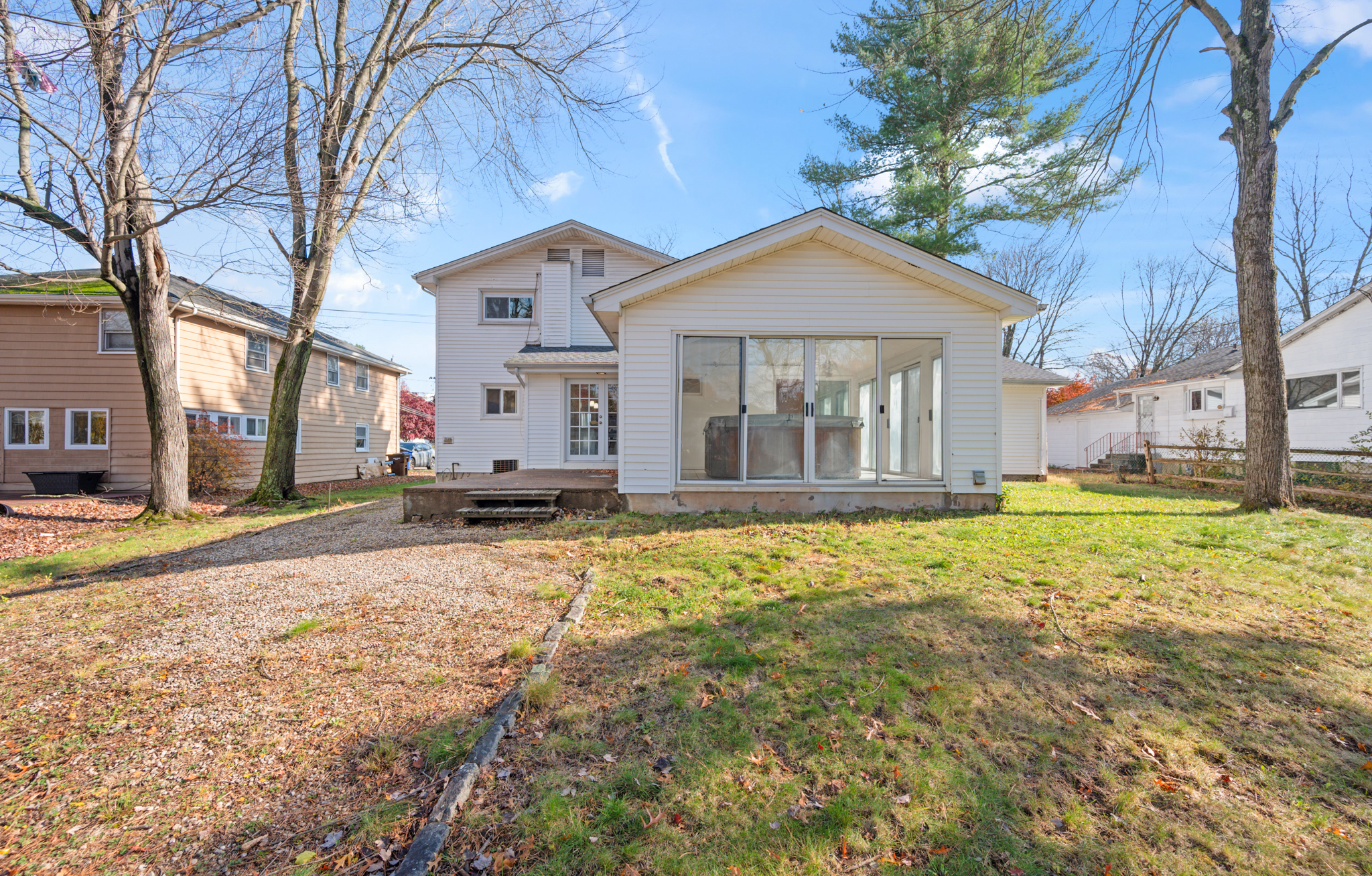 Photo 21 of 11 Rye Ridge Parkway, West Hartford, CT