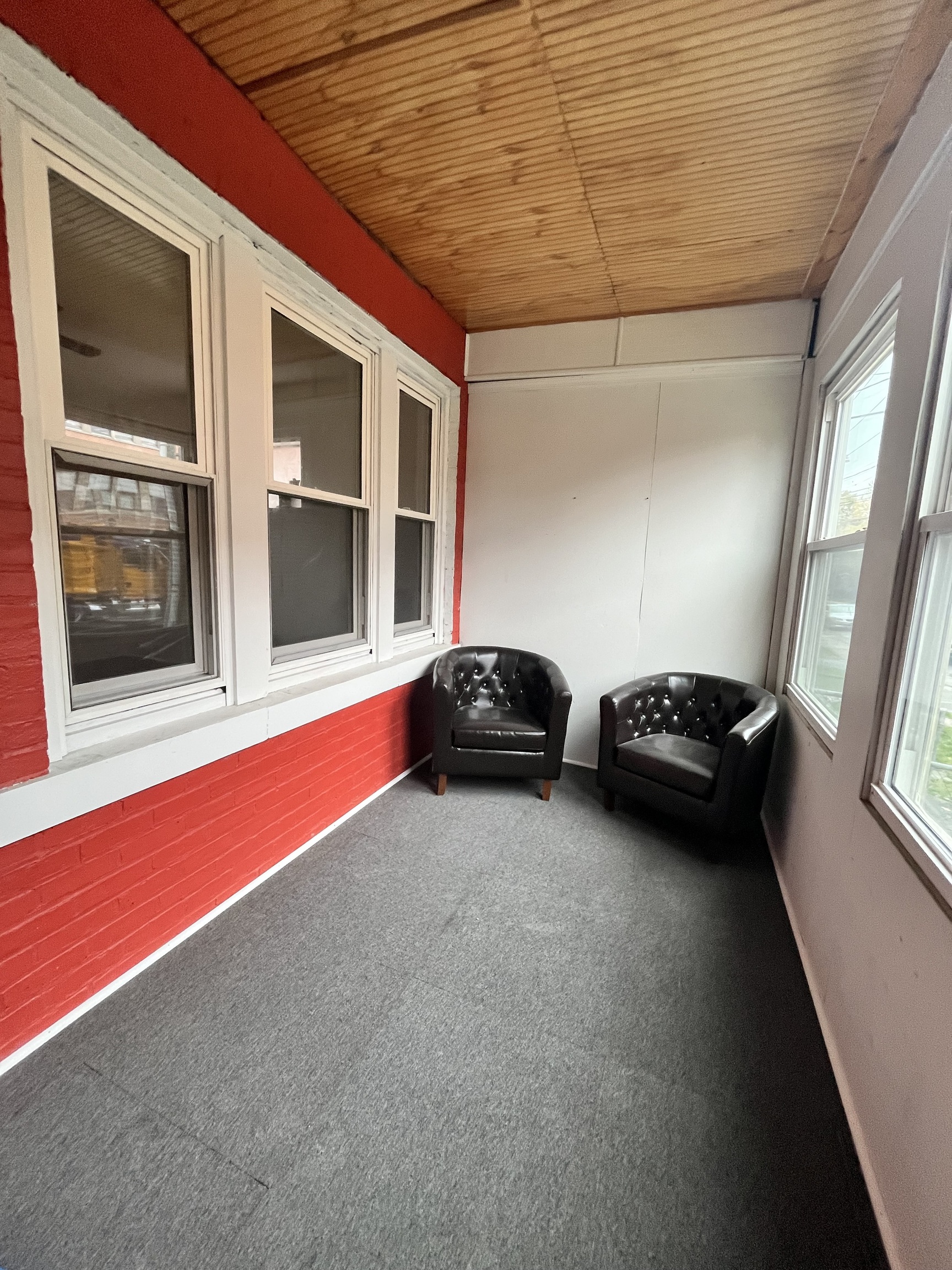 Photo 4 of 26 Groton Street, Hartford, CT