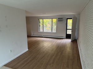 Homes for sale in Meriden, CT | 618 Blackstone Vlg #618, Meriden, CT 06450 | MLS# 24138569