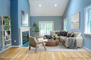 Homes for sale in Simsbury, CT | 14 Brettonwood Dr, Simsbury, CT 06070 | MLS# 24139104