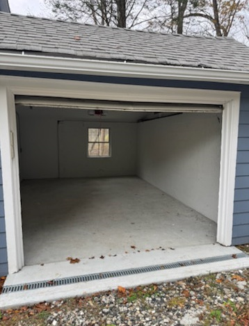 Homes for sale in Danbury, CT | 201 Middle River Rd, Danbury, CT 06811 | MLS# 24129366