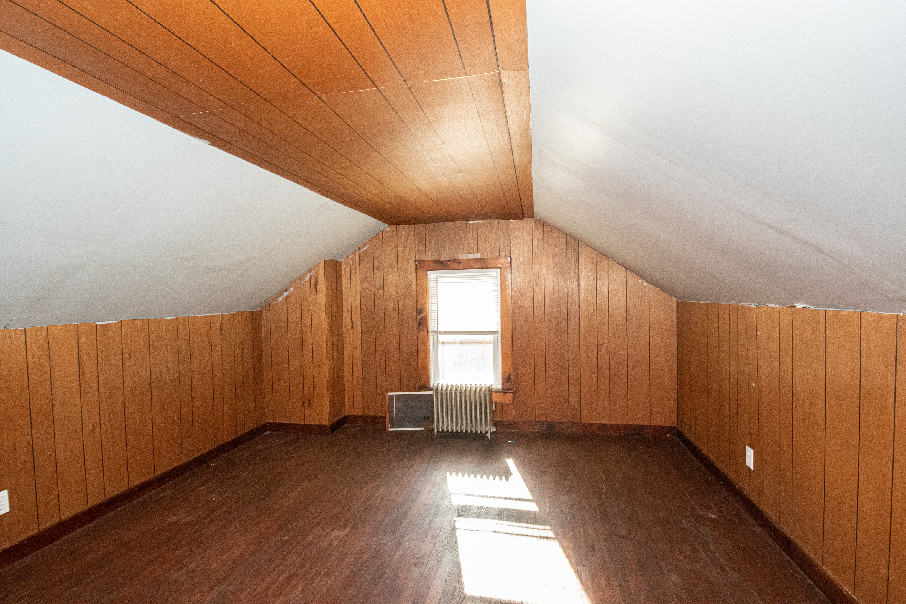 15 Summer, Enfield, 06082, 4 Bedrooms Bedrooms, 0 ,1 BathroomBathrooms,Single Family For Sale,For Sale,Summer,0,24132698