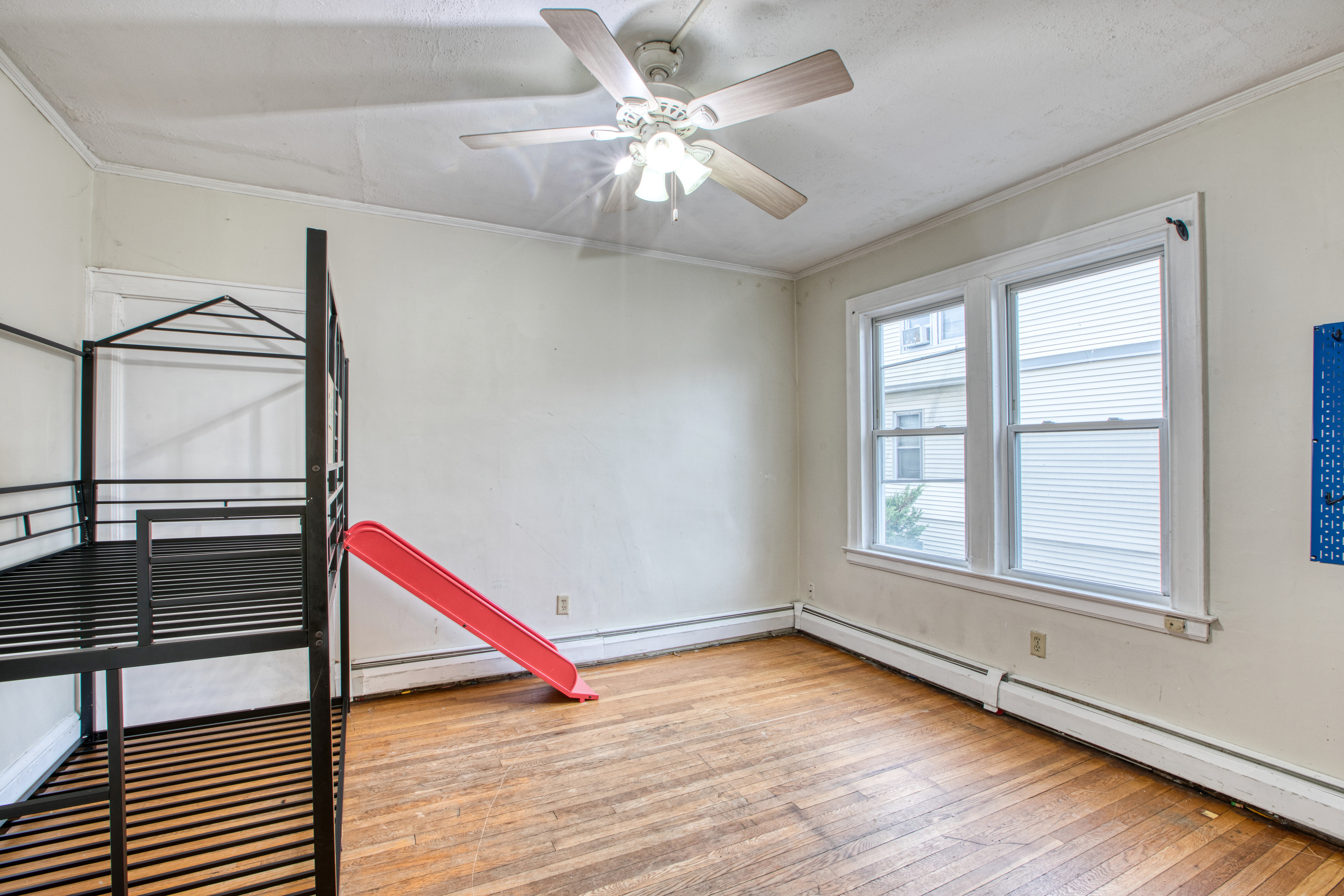 429 New Britain, Hartford, 06106, 3 Bedrooms Bedrooms, 0 ,1 BathroomBathrooms,Residential Rental,For Sale,New Britain,0,24136373