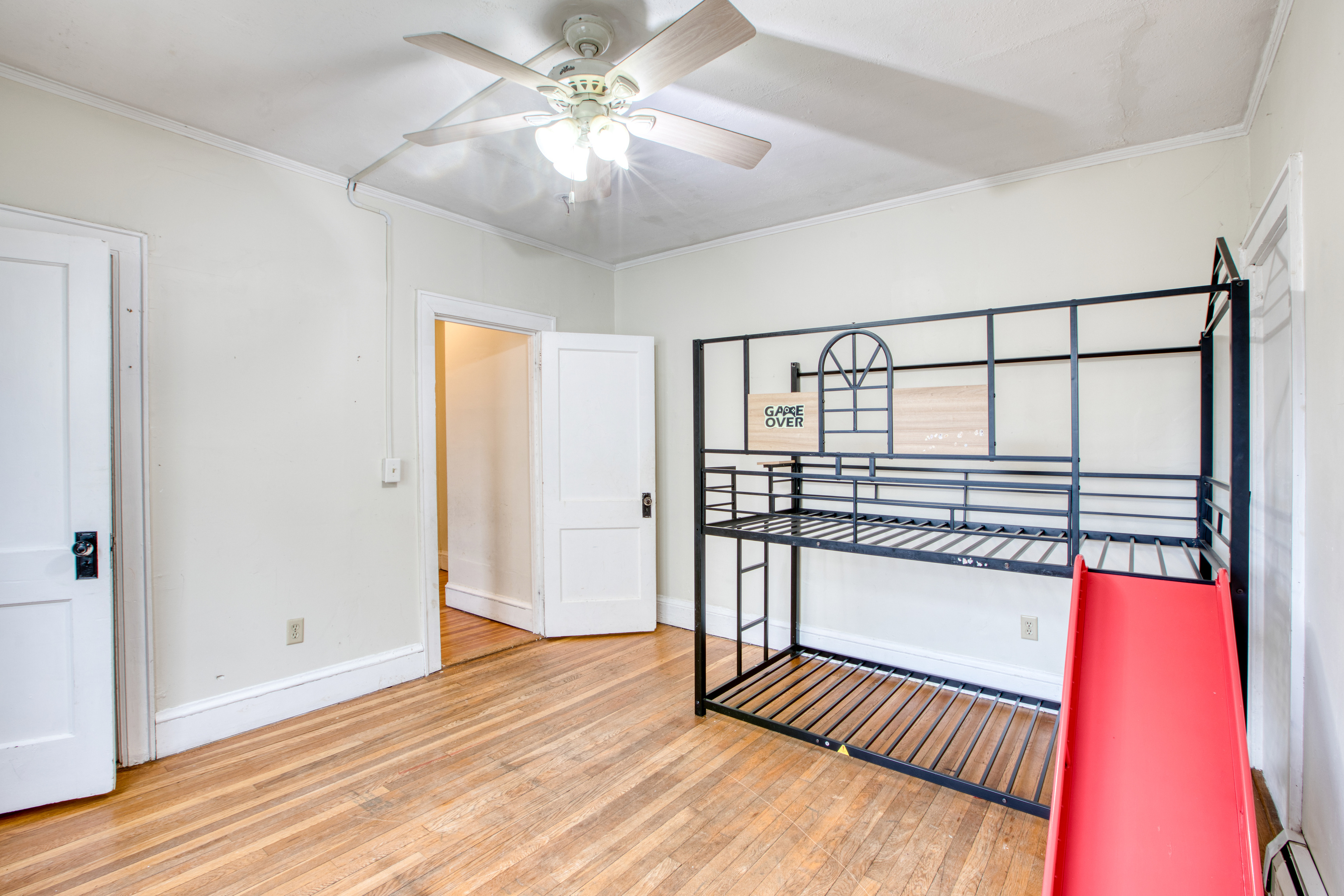 429 New Britain, Hartford, 06106, 3 Bedrooms Bedrooms, 0 ,1 BathroomBathrooms,Residential Rental,For Sale,New Britain,0,24136373