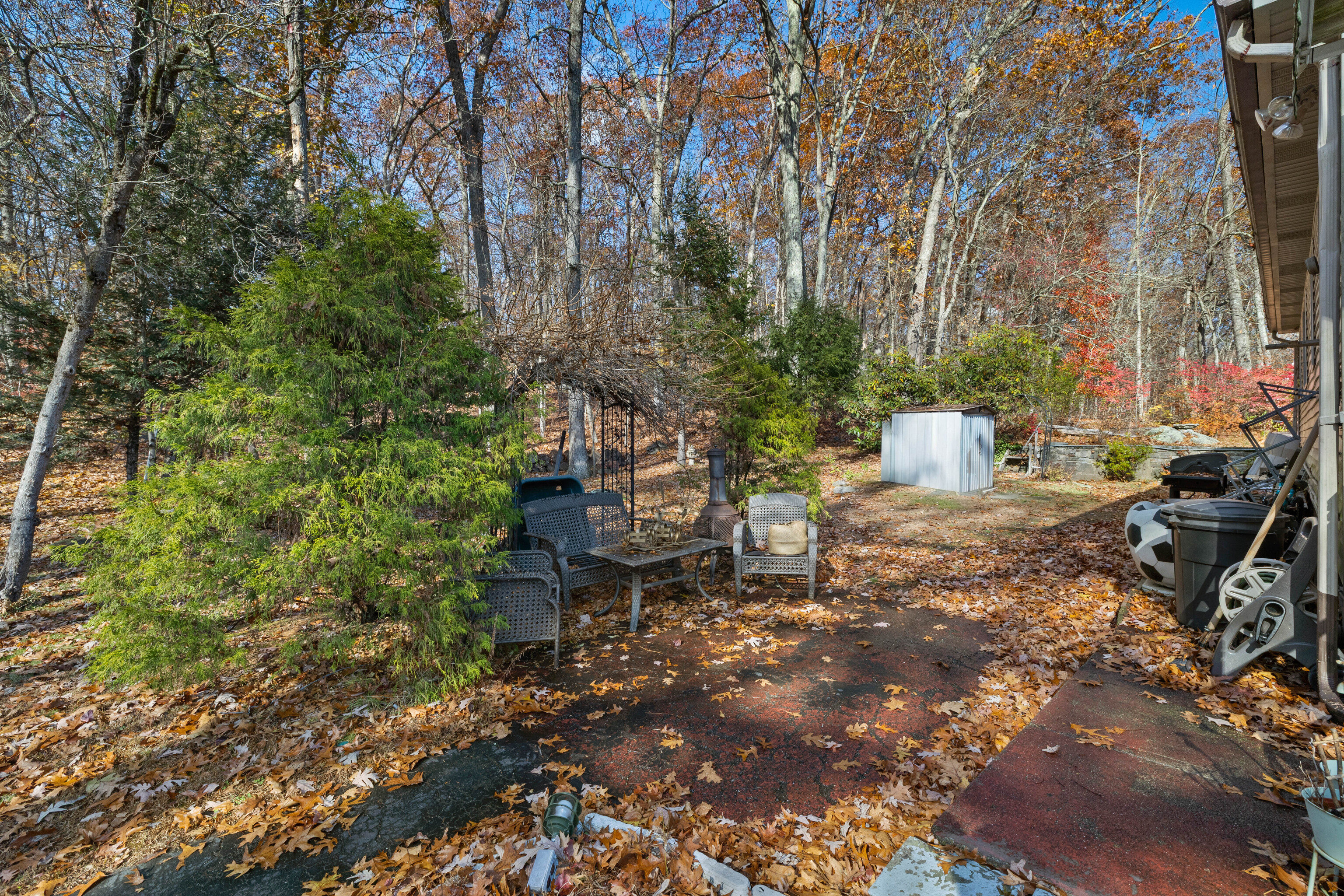 139 Starr, Norwich, 06360, 3 Bedrooms Bedrooms, 0 ,1 BathroomBathrooms,Single Family For Sale,For Sale,Starr,0,24137224