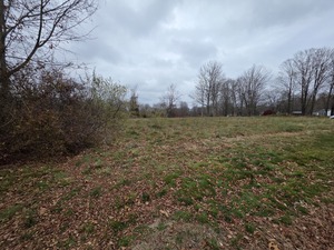 Homes for sale in Montville, CT | 2 Lorrie Anne Dr, Montville, CT 06370 | MLS# 24139159