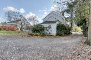 Homes for sale in Ellington, CT | 89 Maple St, Ellington, CT 06029 | MLS# 24139197