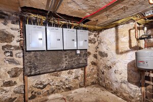 Homes for sale in Waterbury, CT | 62 Poplar St, Waterbury, CT 06708 | MLS# 24139087