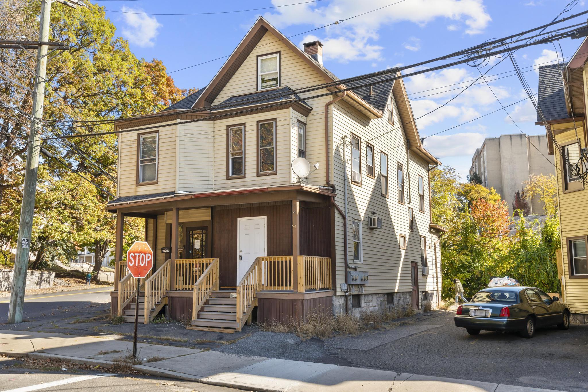 74 Holmes, Waterbury, 06710, 5 Bedrooms Bedrooms, 0 ,5 BathroomsBathrooms,Multi-family For Sale,For Sale,Holmes,0,24139376