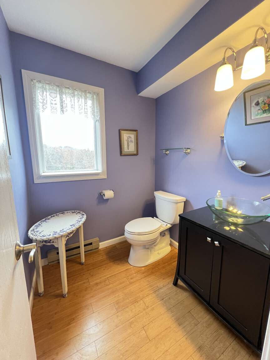 Photo 9 of 2 Twin Oaks , New Milford, CT