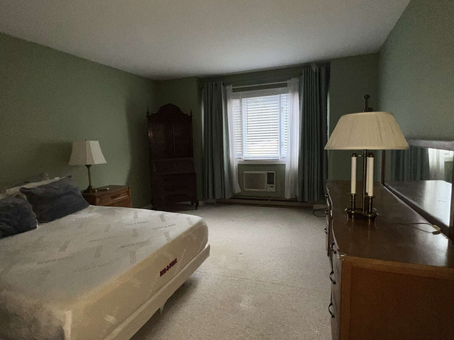 Photo 15 of 2 Twin Oaks , New Milford, CT