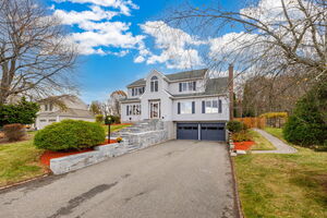 Homes for sale in Rocky Hill, CT | 40 Country Side Dr, Rocky Hill, CT 06067 | MLS# 24138844