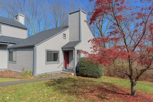 Homes for sale in Wallingford, CT | 513 Pilgrim Hbr #513, Wallingford, CT 06492 | MLS# 24138144