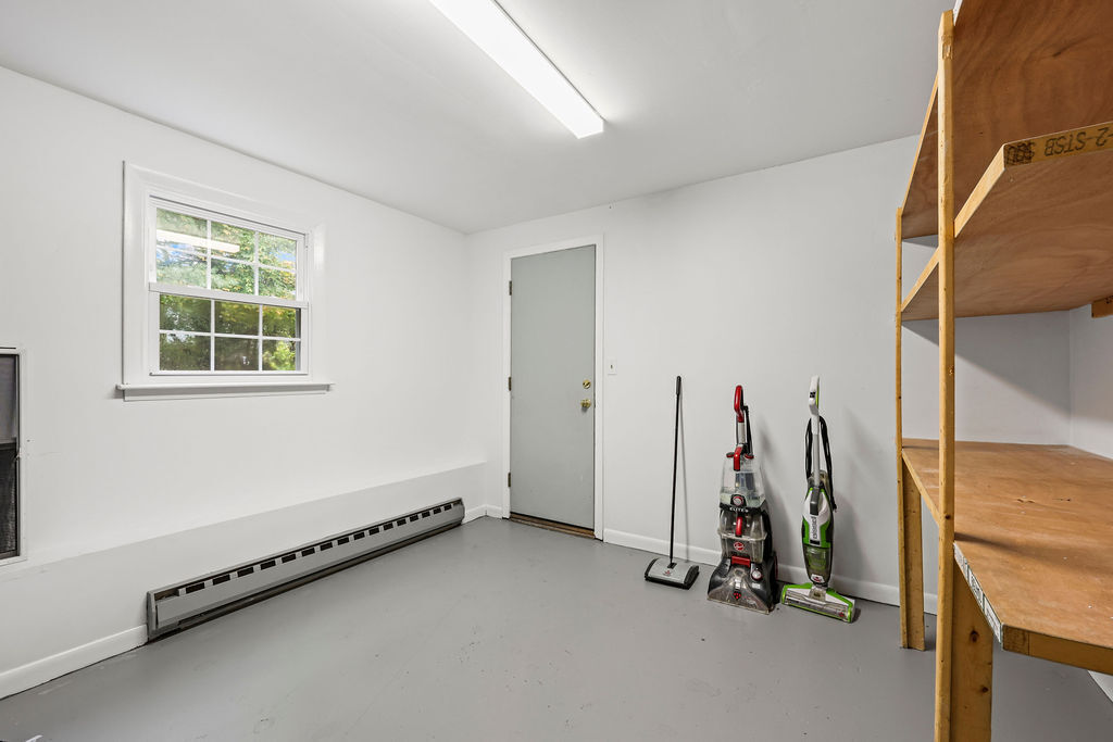 9 Blue Bird, Middletown, 06457, 3 Bedrooms Bedrooms, 0 ,1 BathroomBathrooms,Residential Rental,For Sale,Blue Bird,0,24139379