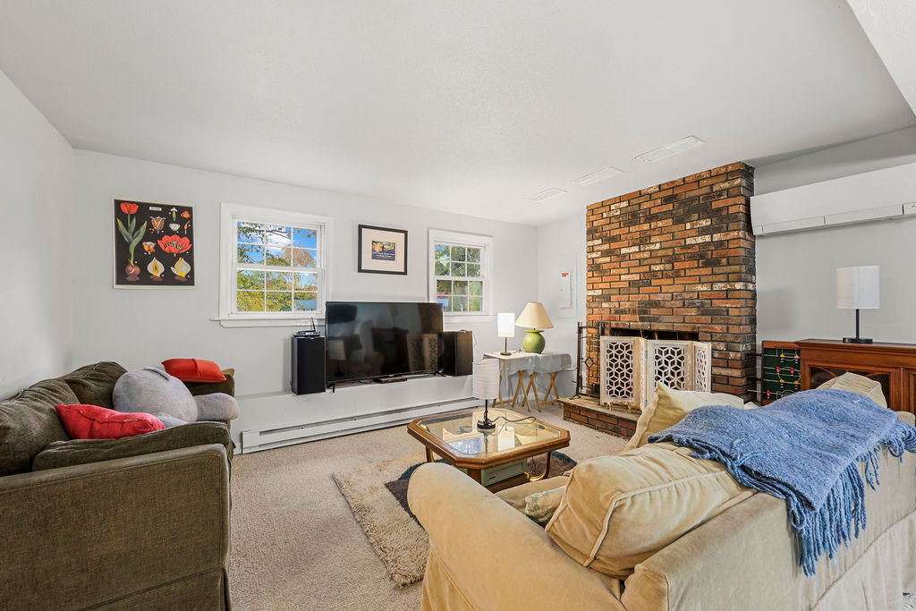 9 Blue Bird, Middletown, 06457, 3 Bedrooms Bedrooms, 0 ,1 BathroomBathrooms,Residential Rental,For Sale,Blue Bird,0,24139379